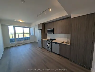 Condo Apartment in Oakville