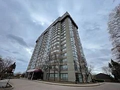 880 Dundas Street W 309, Mississauga, ON L5C 4H3