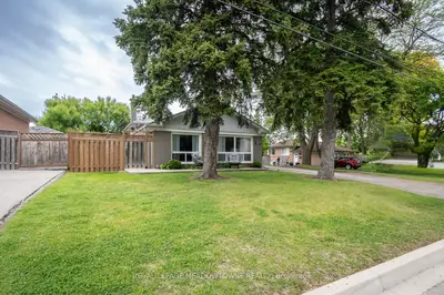 Detached in Milton