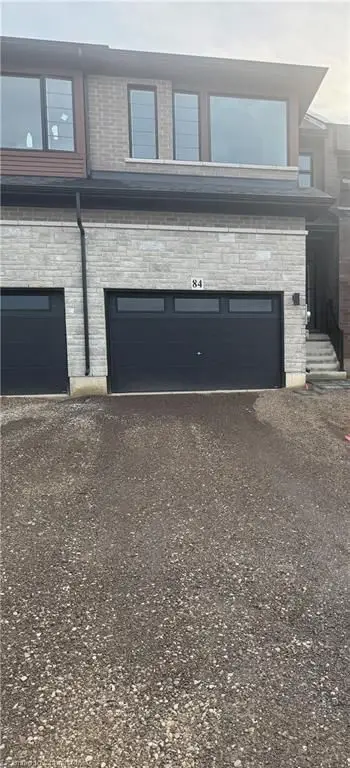 Att/Row/Townhouse in Brant