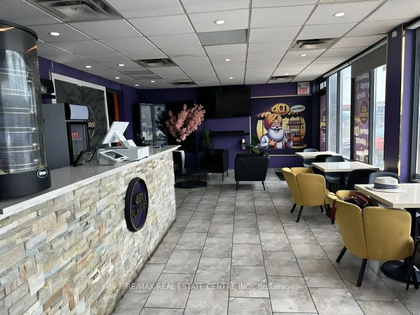 1385 Shawson Drive W, Mississauga, ON L4W 1C4
