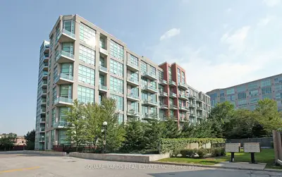 Condo Apartment in Toronto
