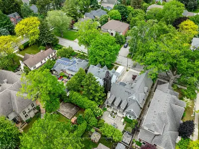 Detached in Burlington