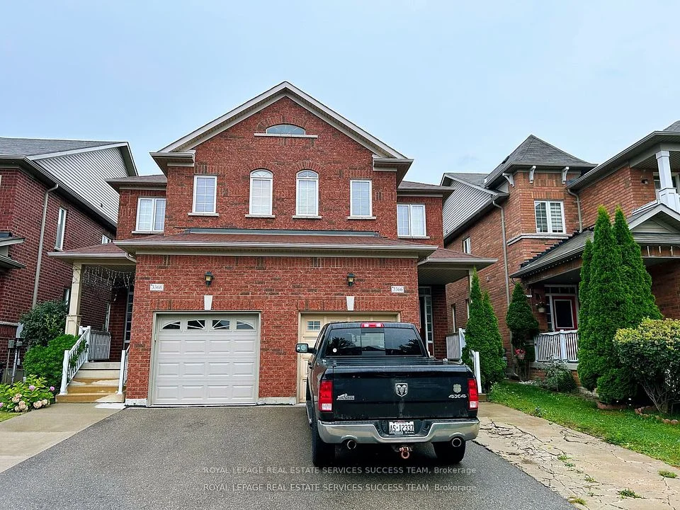 3366 Stoney Crescent, Mississauga, ON L5M 0N6