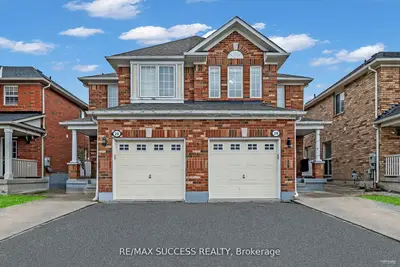 Semi-Detached in Brampton