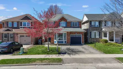 Detached in Brampton