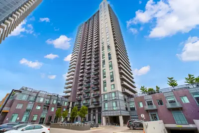 Condo Apartment in Mississauga