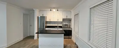 2685 Eglinton Avenue W 201, Toronto W03, On M6m 1t8