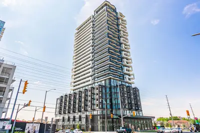 Condo Apartment in Brampton