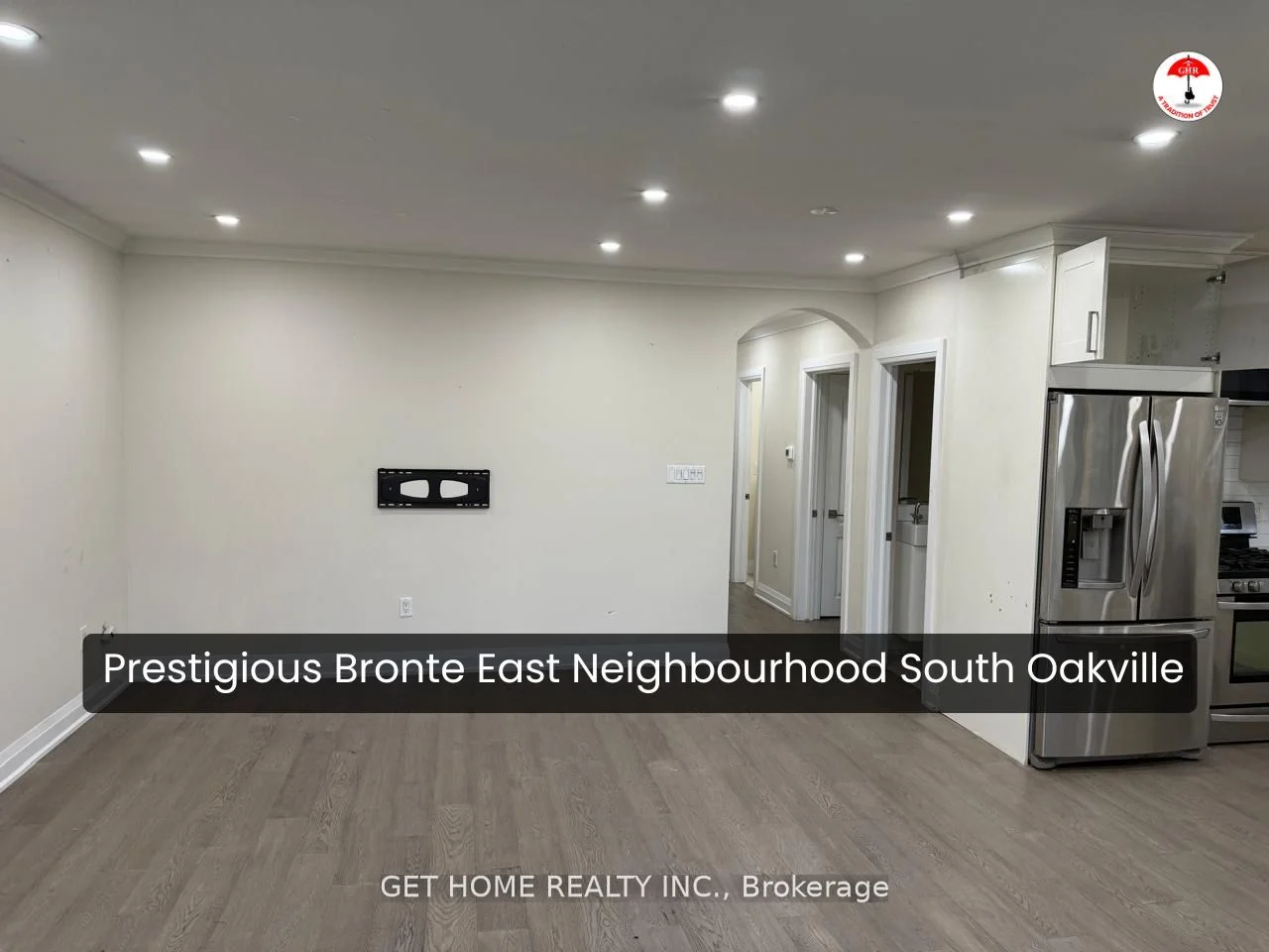 437 Pinegrove Road, Oakville, ON L6K 2B6