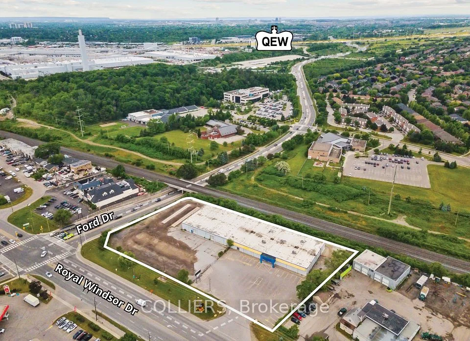 2311 Royal Windsor Drive, Oakville, ON L6J 7X7