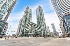 4070 Confederation Parkway Ph4603, Mississauga, On L5b 0e9