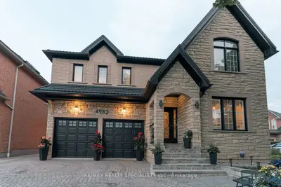 Detached in Mississauga