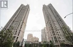 3880 Duke Of York Boulevard 812, Mississauga, ON L5B 4M7