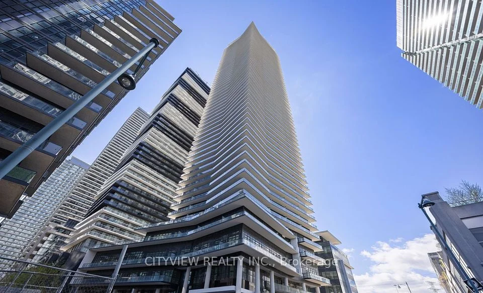 38 Annie Craig Drive 4707, Toronto W06, ON M8V 0G9
