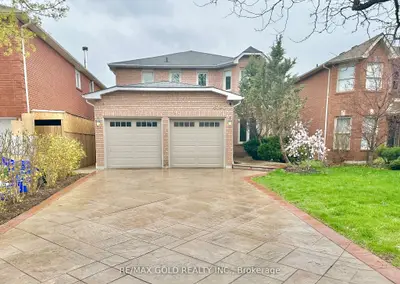 Detached in Mississauga