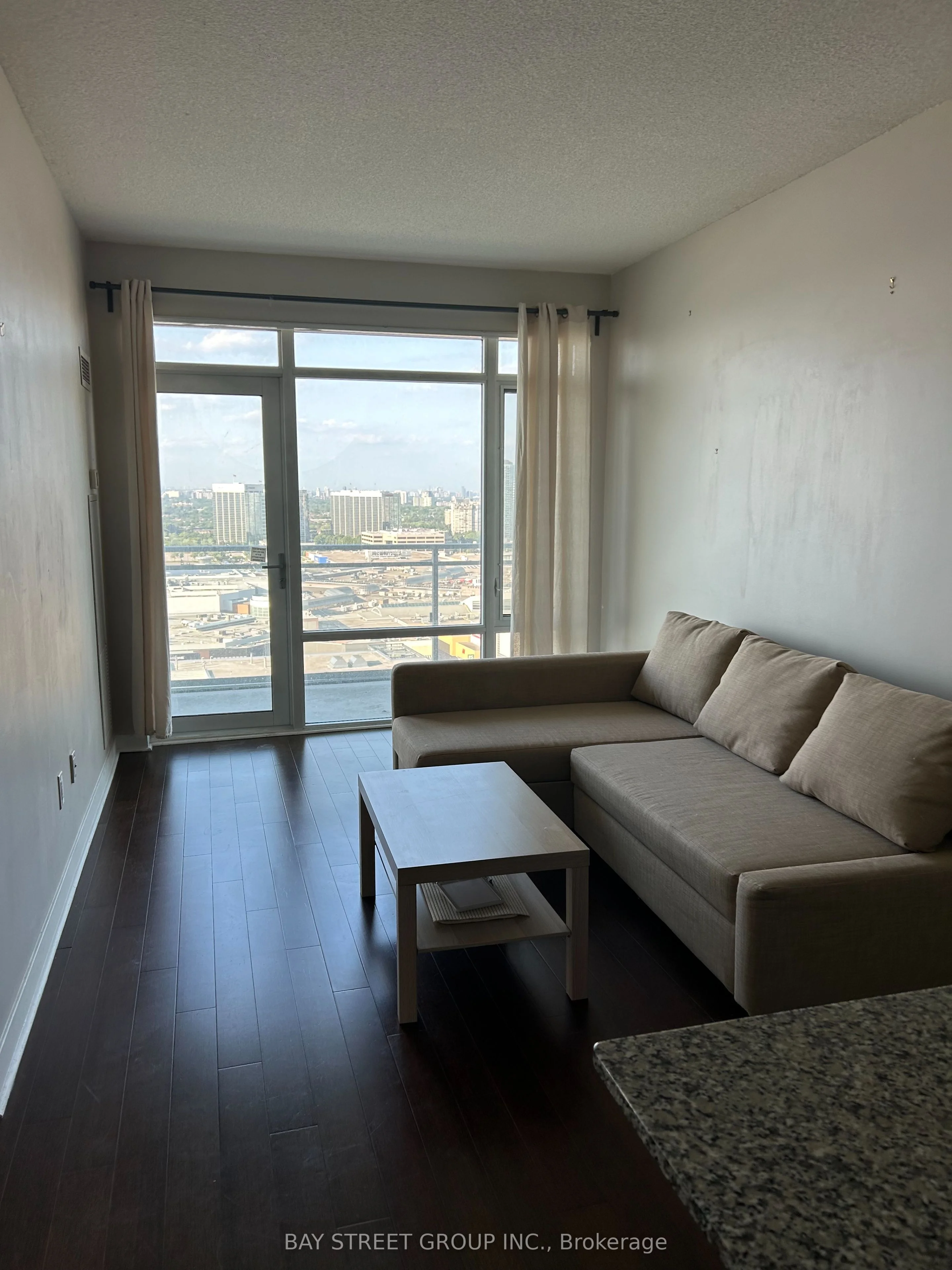 360 Square One Drive 1912, Mississauga, ON L5B 0G7