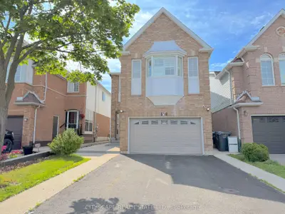 Detached in Brampton