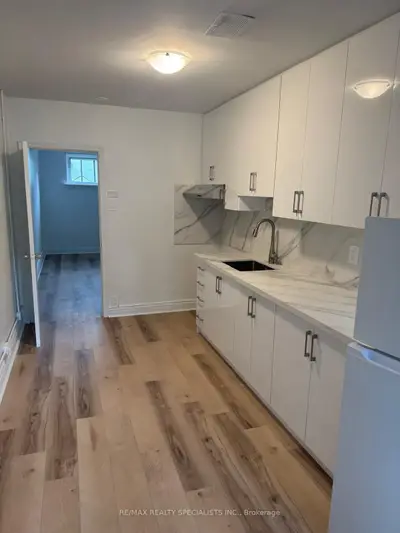 Triplex in Toronto
