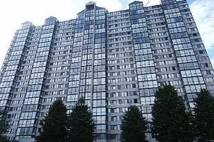 350 Webb Drive 1402, Mississauga, On L5b 3w4
