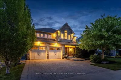 Detached in Burlington