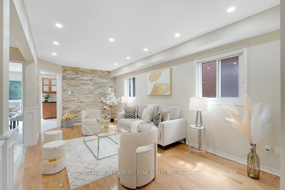 5469 Palmerston Crescent, Mississauga, On L5m 5z8