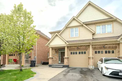 Semi-Detached in Caledon