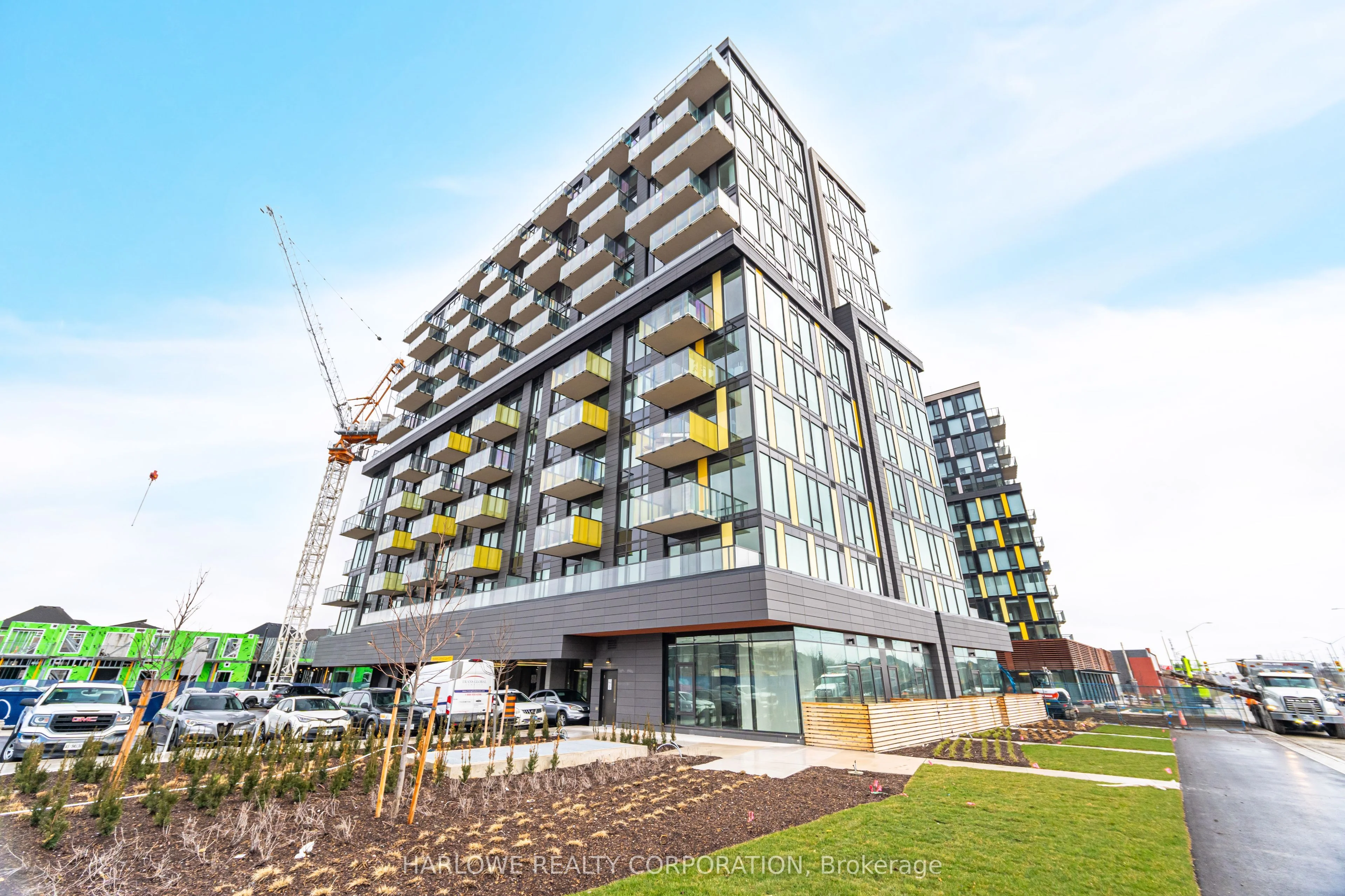 3006 William Cutmore Boulevard 319, Oakville, ON L6H 8A4