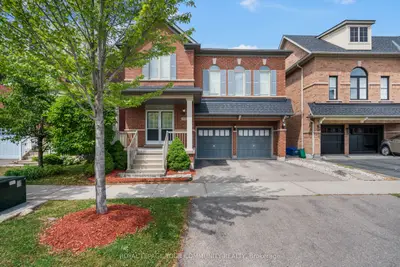 Detached in Milton