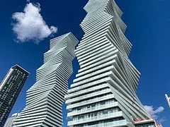 3883 Quartz Road N 5611, Mississauga, ON L5B 0M4