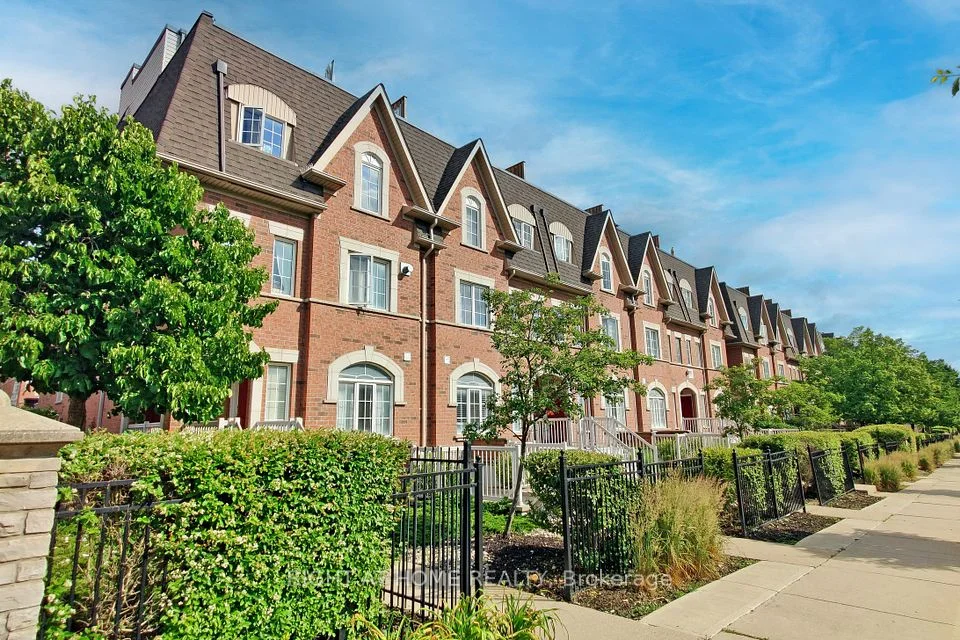 625 Shoreline Drive 17, Mississauga, ON L5B 4K5