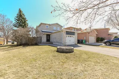 Detached in Mississauga