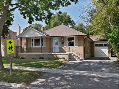 Detached in Mississauga