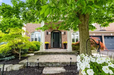 Detached in Oakville