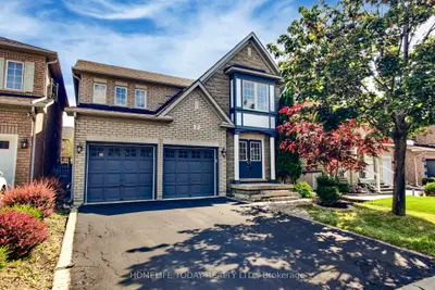 Detached in Brampton