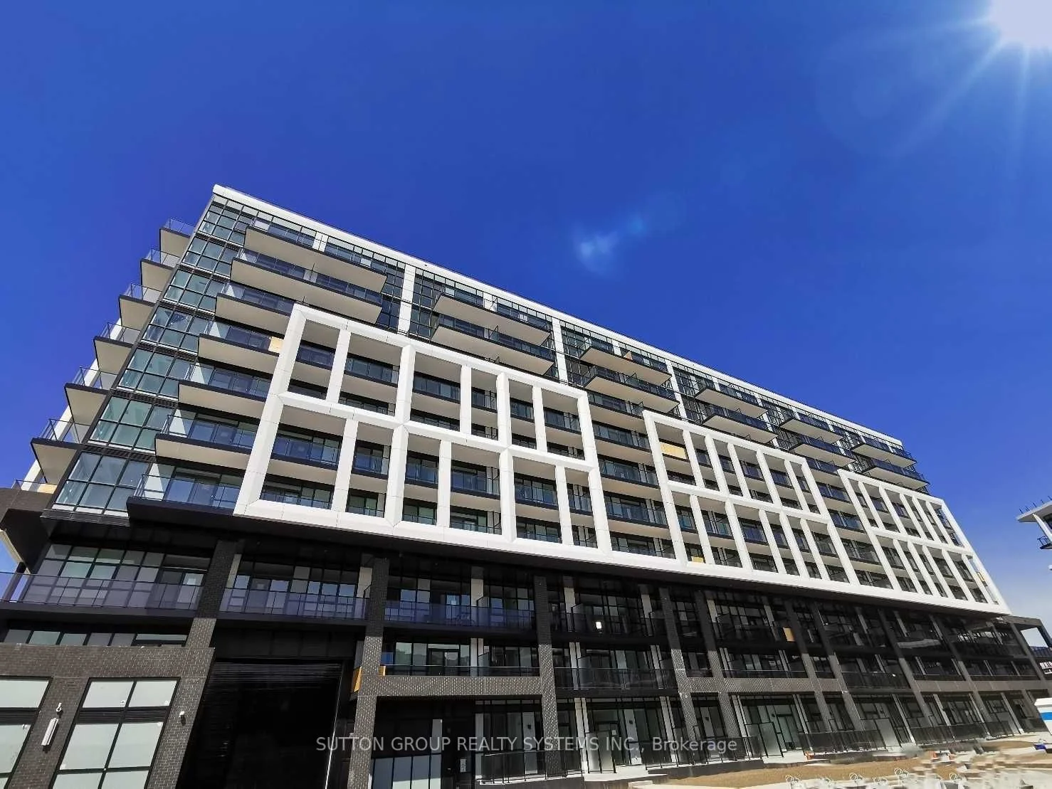 50 George Butchart Drive 420, Toronto W05, ON M3K 0C9