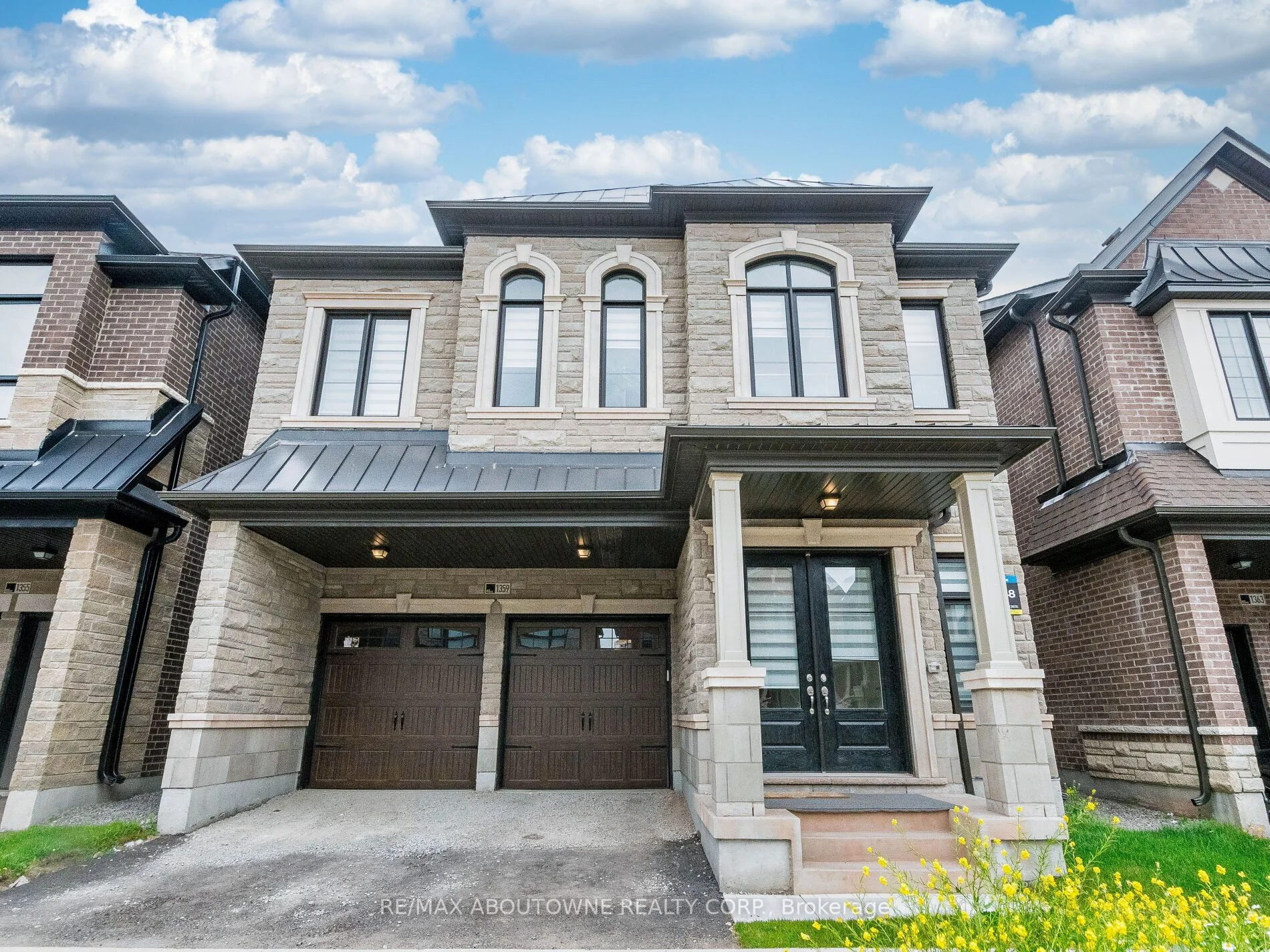 1359 Peony Path, Oakville, ON L6H 7X2