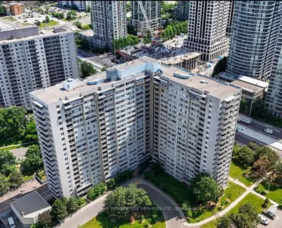 Condo Apartment in Mississauga