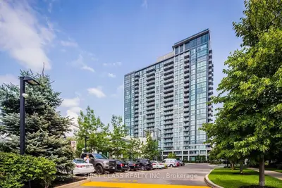 Condo Apartment in Mississauga