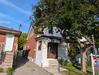 Semi-Detached in Toronto