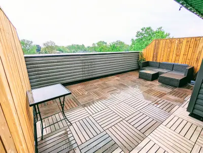 Condo Townhouse in Mississauga