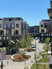 3566 Colonial Drive 3, Mississauga, On L5l 0c1
