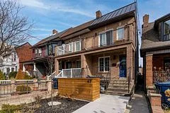 67 Ward Street 2, Toronto W02, ON M6H 4A5