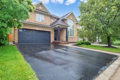 Detached in Milton