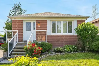 Detached in Toronto