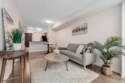 Condo Apartment in Toronto