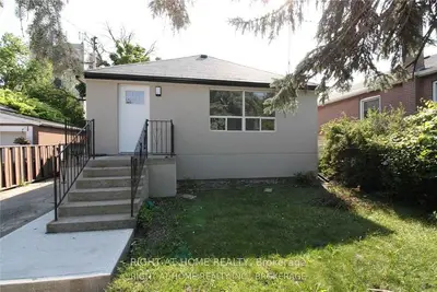 Detached in Toronto