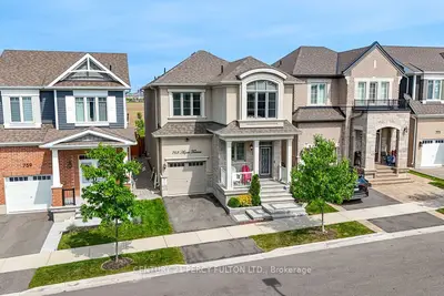 Detached in Milton