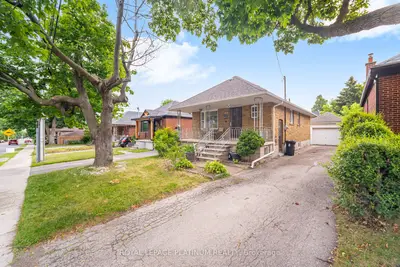 Detached in Toronto
