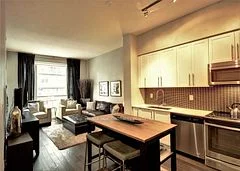 510 Curran Place 206, Mississauga, ON L5B 0J8